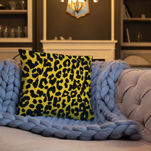 Load image into Gallery viewer, Pillow