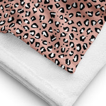 Load image into Gallery viewer, Free Shipping | Towel