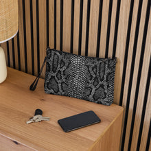 Load image into Gallery viewer, Handbag
