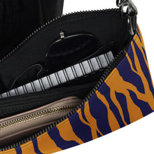 Load image into Gallery viewer, Handbag
